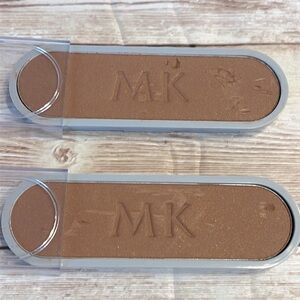 2 Piece Mary Kay Burnished Bronze 0900 Blush
